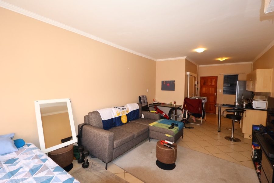 1 Bedroom Property for Sale in Vredenhof Sh Free State